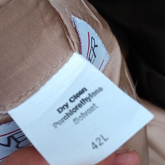 Westchester Classics Men's Corduroy Luxury Blazer - Picture 17 of 17